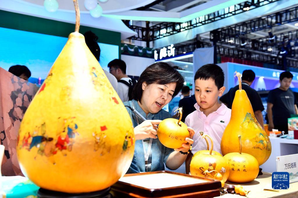 下载真人斗牛